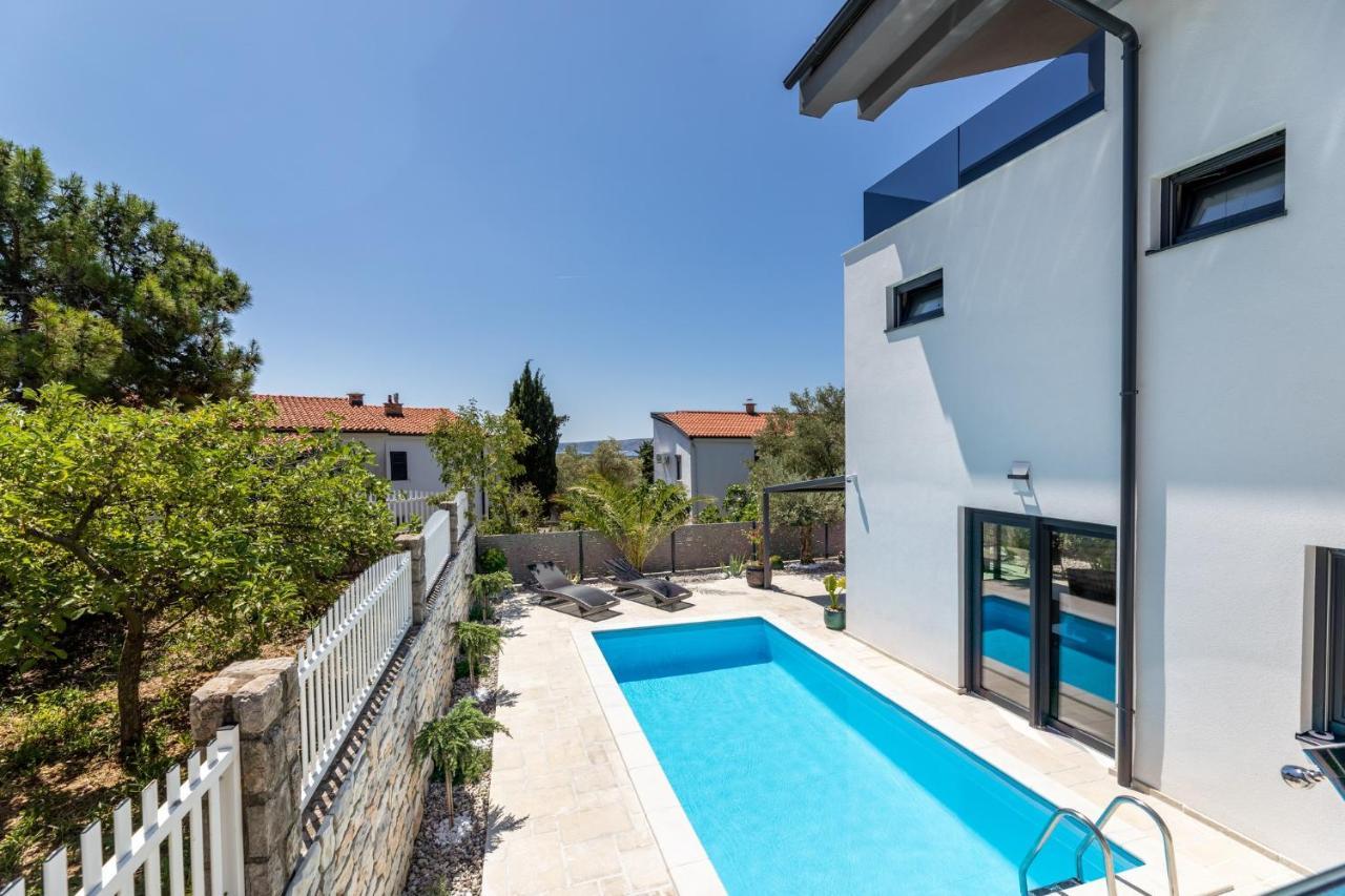 Luxury Villa Adria Apartments Krk Town Extérieur photo