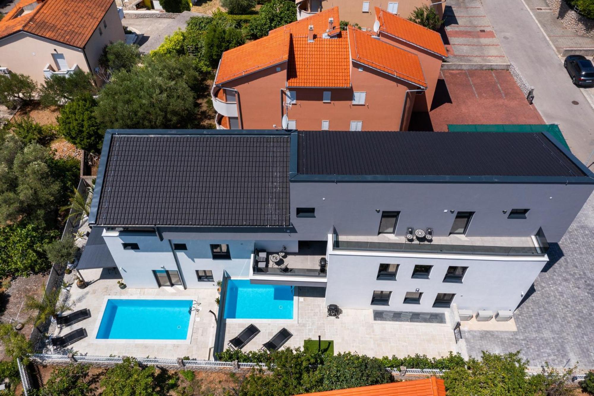 Luxury Villa Adria Apartments Krk Town Extérieur photo