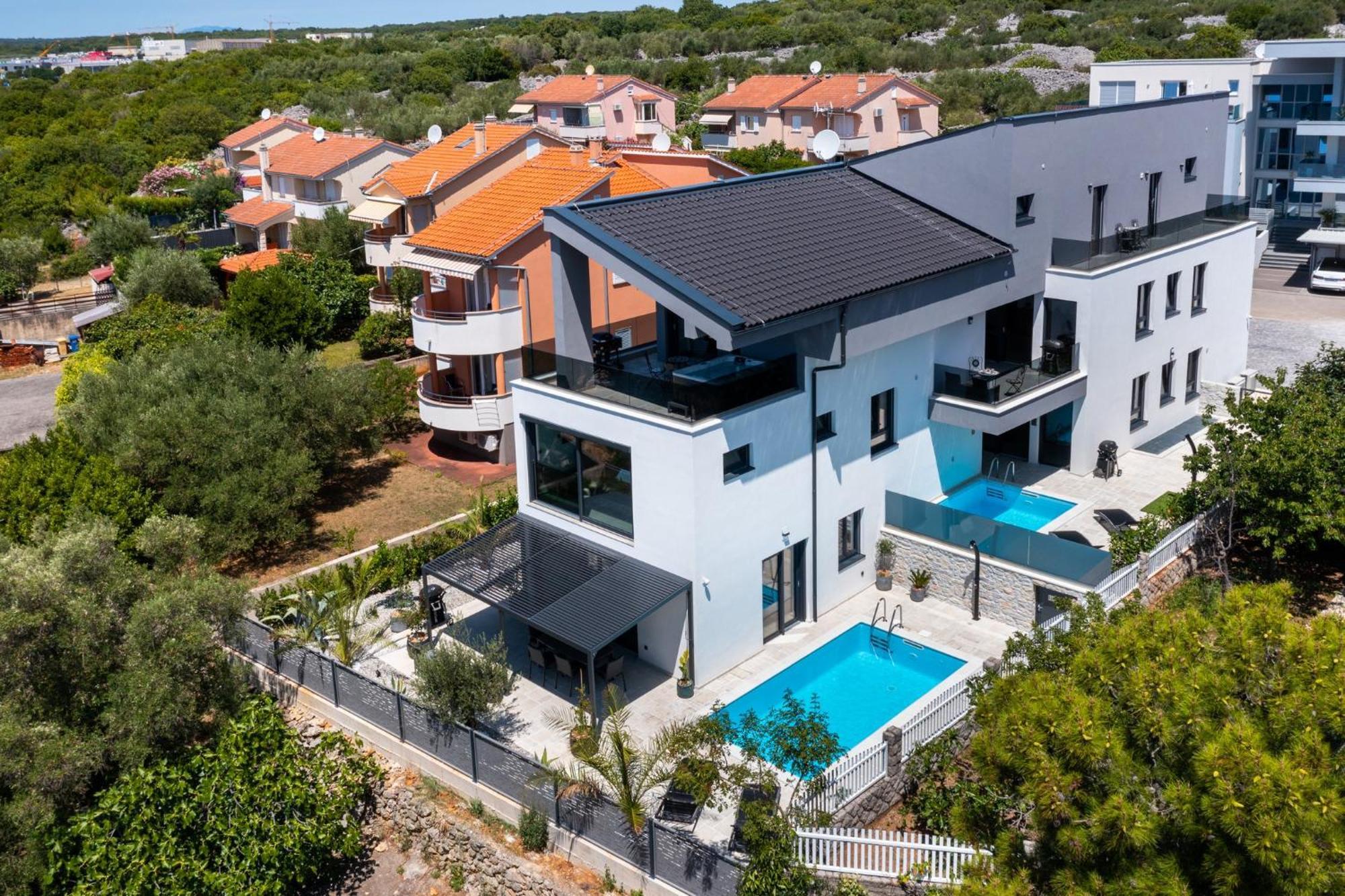 Luxury Villa Adria Apartments Krk Town Extérieur photo