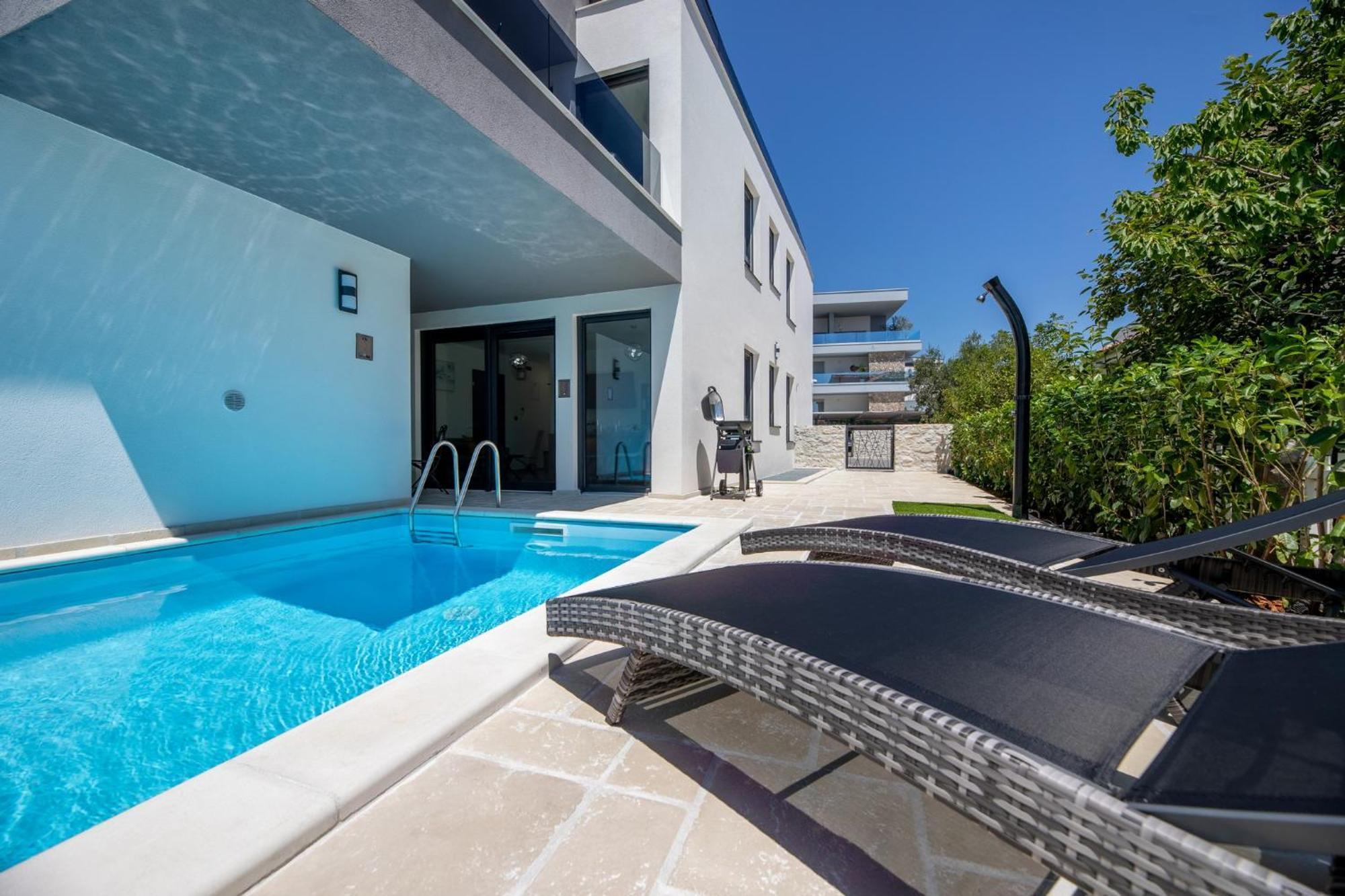 Luxury Villa Adria Apartments Krk Town Extérieur photo